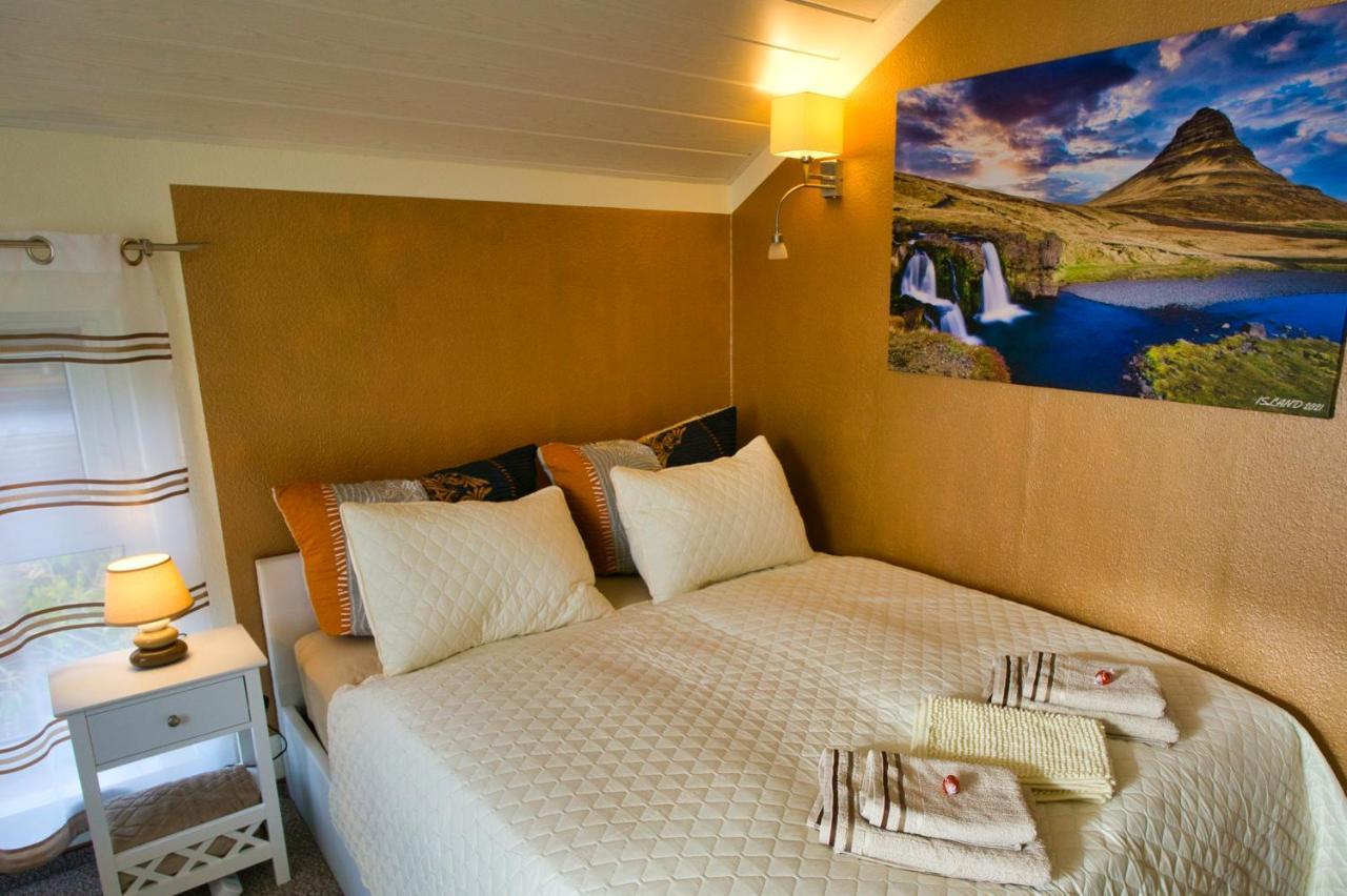 Mycozyplace - Zwei Gemuetliche Zimmer Fuer Vier Dresden Bagian luar foto