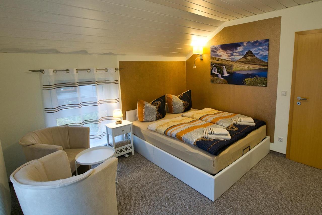 Mycozyplace - Zwei Gemuetliche Zimmer Fuer Vier Dresden Bagian luar foto