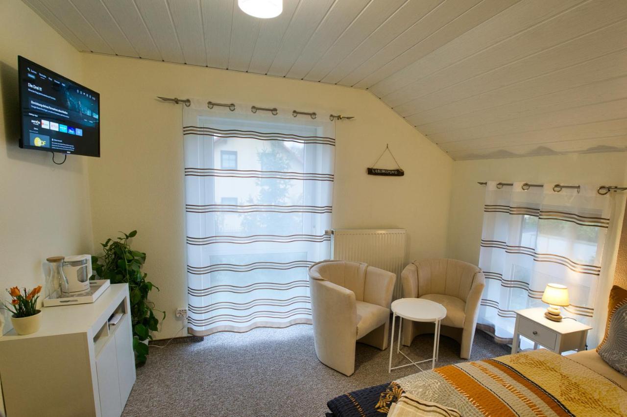 Mycozyplace - Zwei Gemuetliche Zimmer Fuer Vier Dresden Bagian luar foto